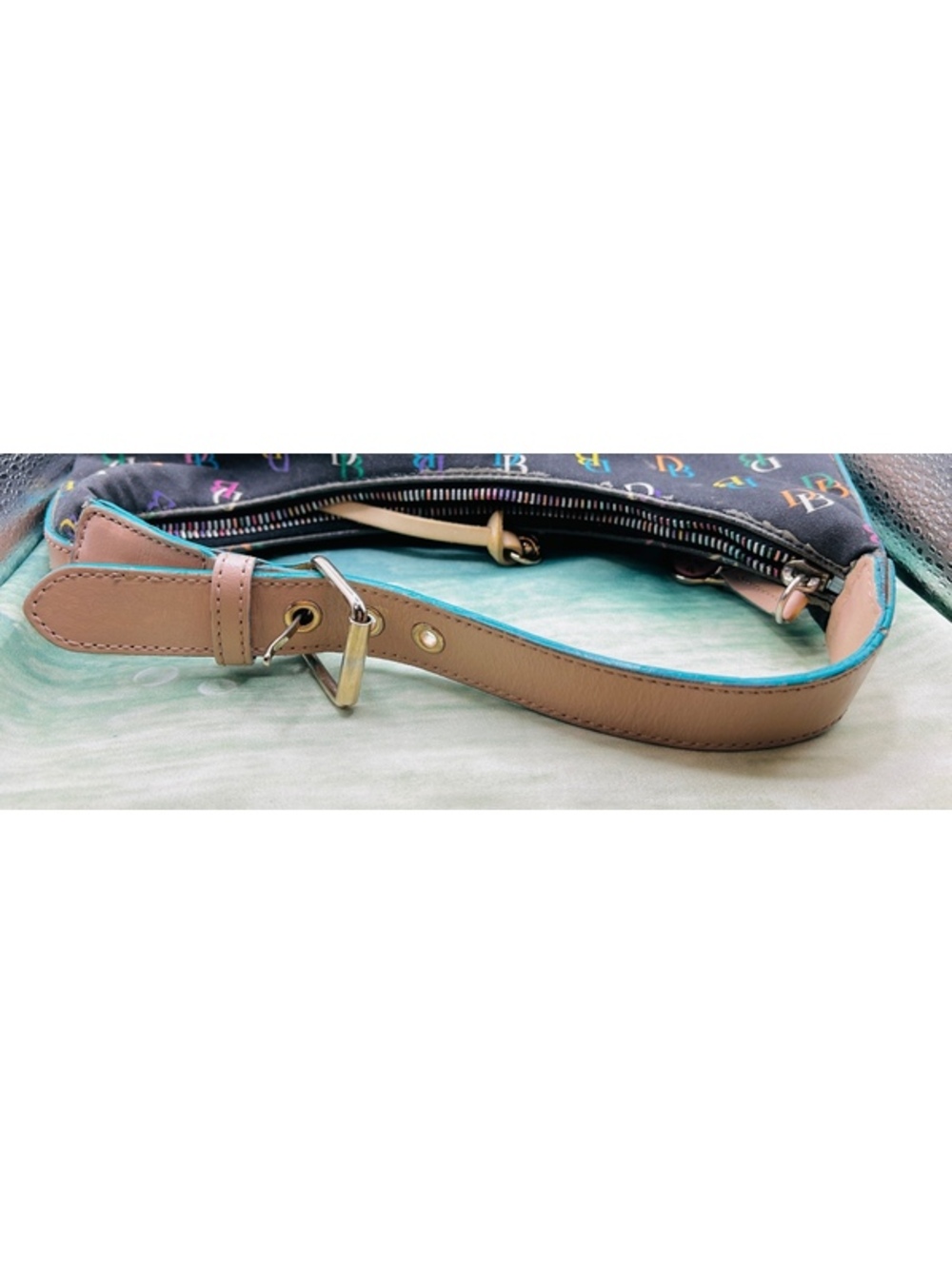 Vintage Y2K Dooney & Bourke Multicolor Monogram Hobo Shoulder Bag Pink ๐ Charm - Picture 8 of 12